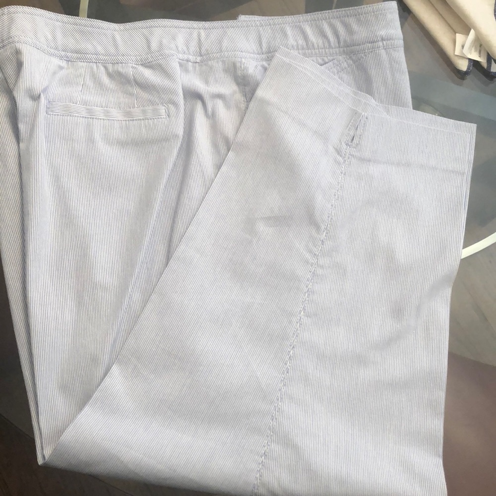 Avenue Capri Pants